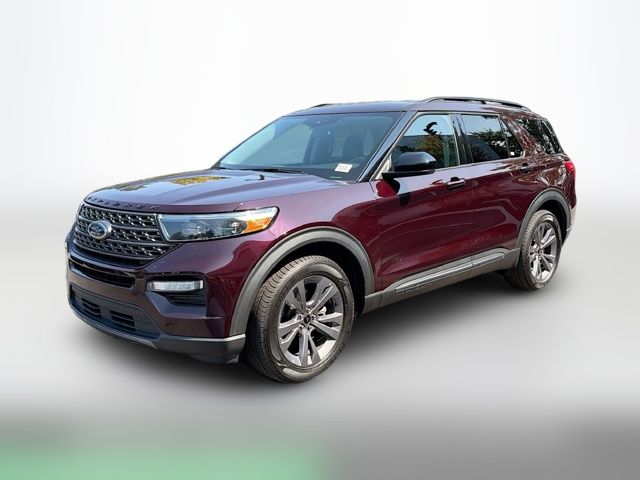 2023 Ford Explorer XLT