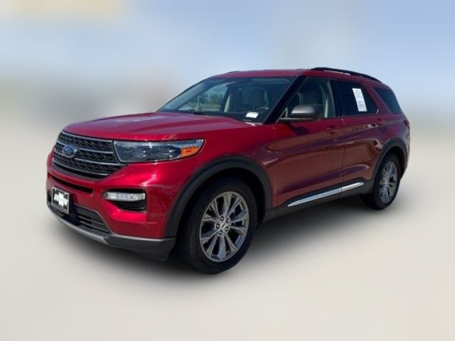 2023 Ford Explorer XLT