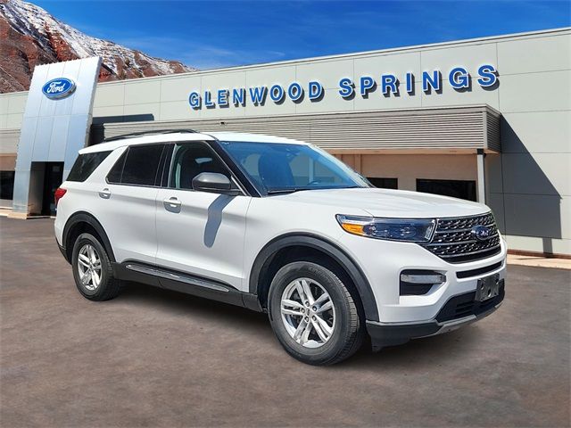 2023 Ford Explorer XLT