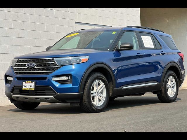 2023 Ford Explorer XLT