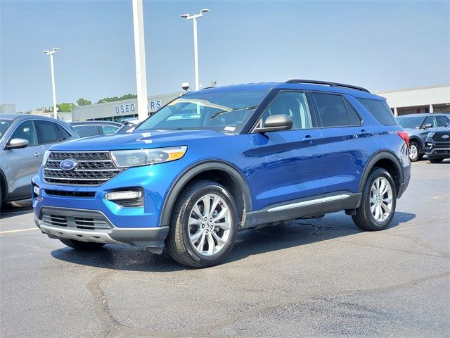 2023 Ford Explorer XLT