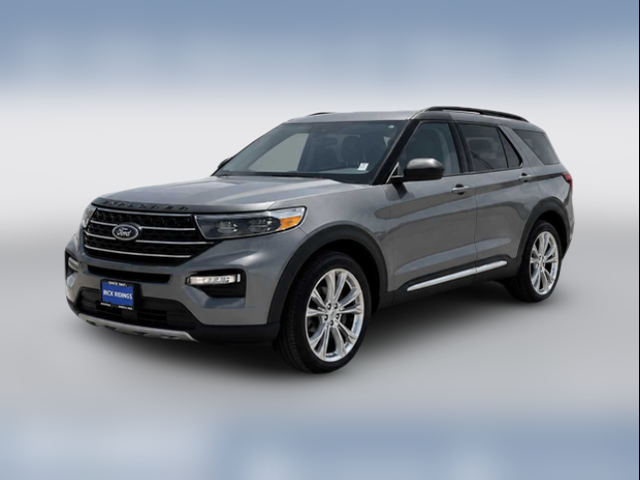 2023 Ford Explorer XLT