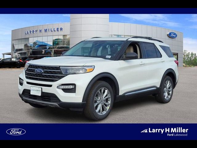 2023 Ford Explorer XLT