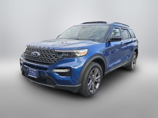 2023 Ford Explorer XLT