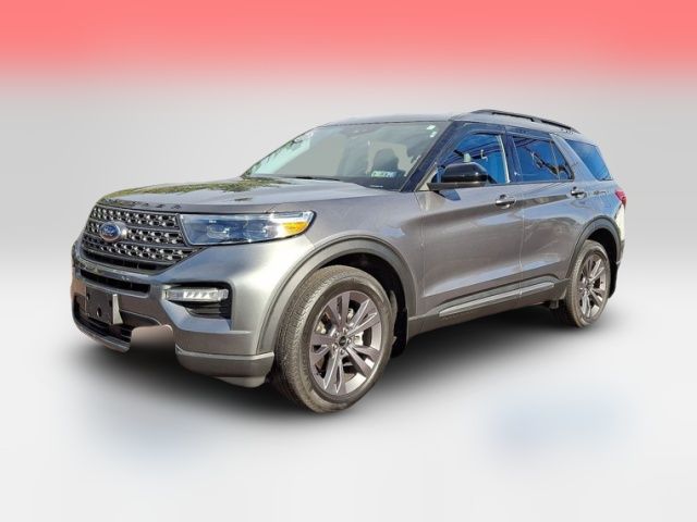 2023 Ford Explorer XLT