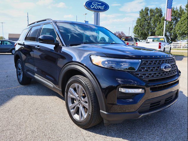 2023 Ford Explorer XLT
