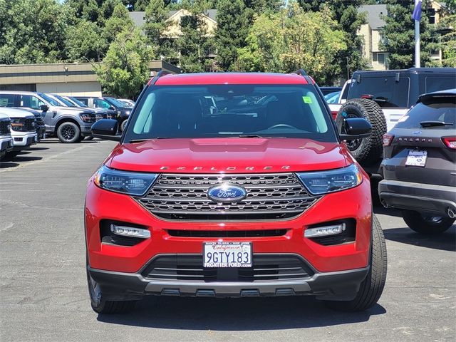 2023 Ford Explorer XLT