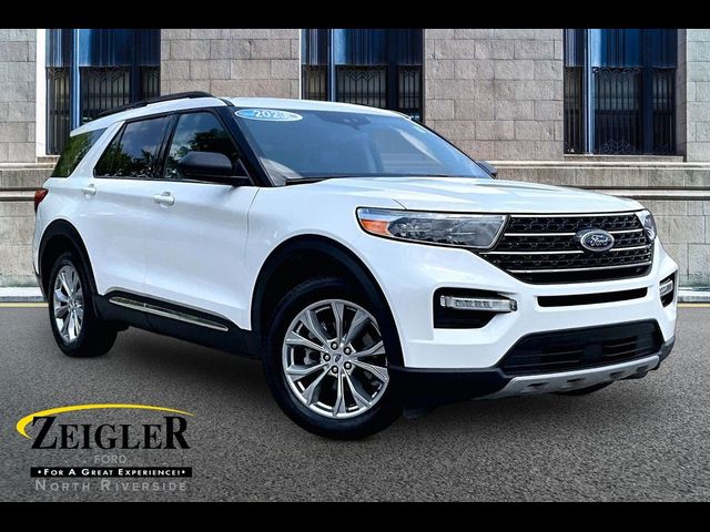 2023 Ford Explorer XLT