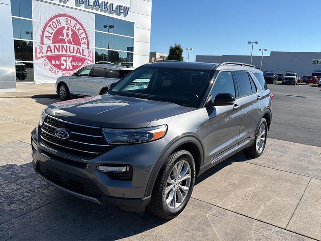 2023 Ford Explorer XLT