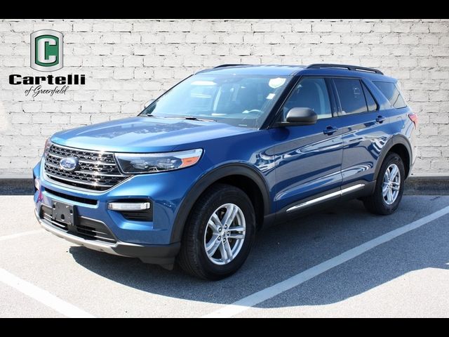 2023 Ford Explorer XLT