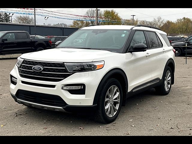 2023 Ford Explorer XLT