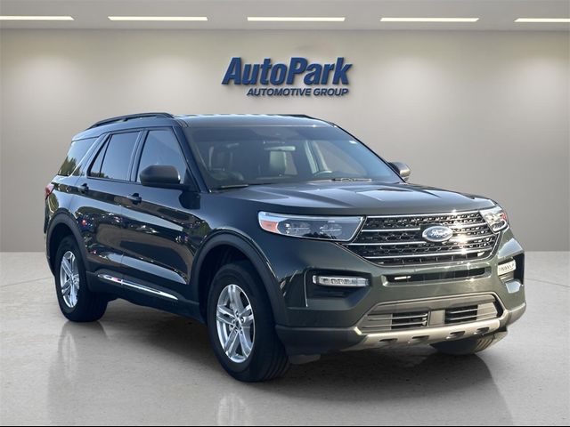 2023 Ford Explorer XLT