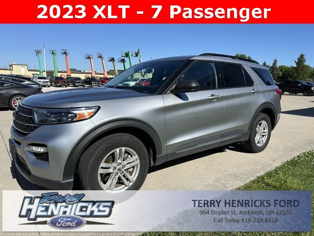 2023 Ford Explorer XLT