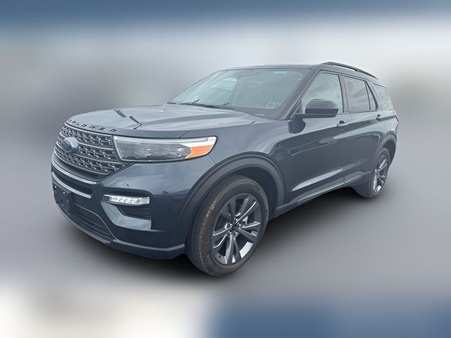 2023 Ford Explorer XLT