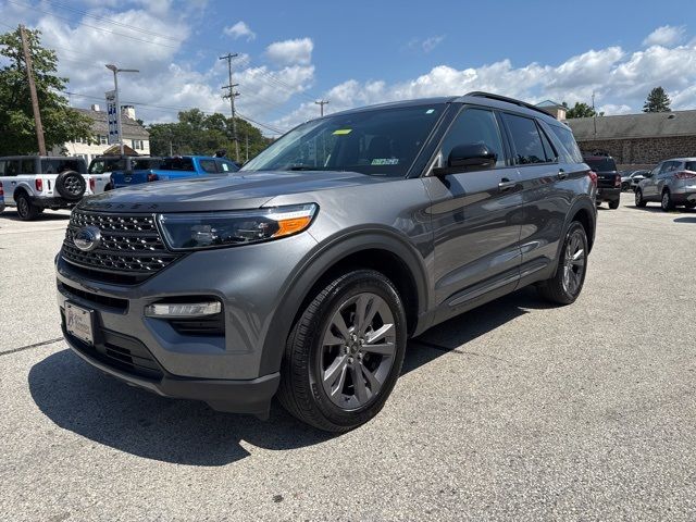 2023 Ford Explorer XLT