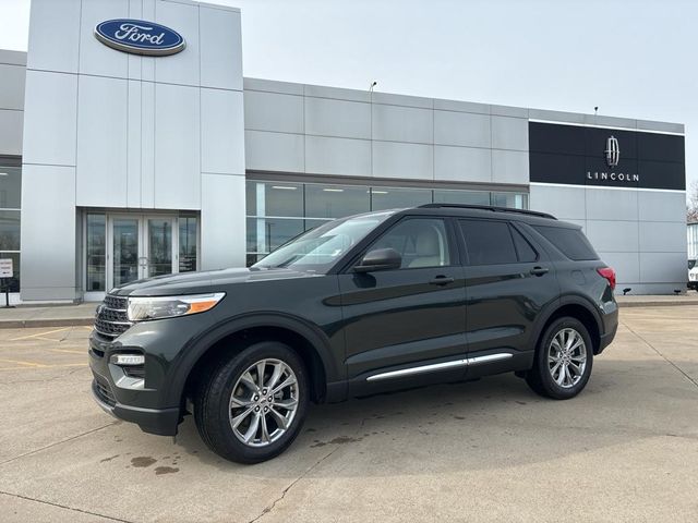 2023 Ford Explorer XLT