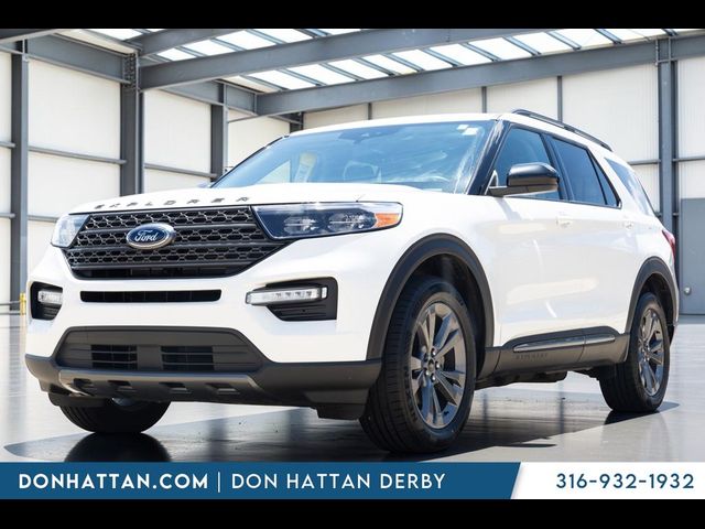 2023 Ford Explorer XLT