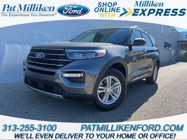 2023 Ford Explorer XLT