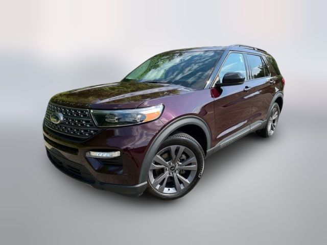 2023 Ford Explorer XLT