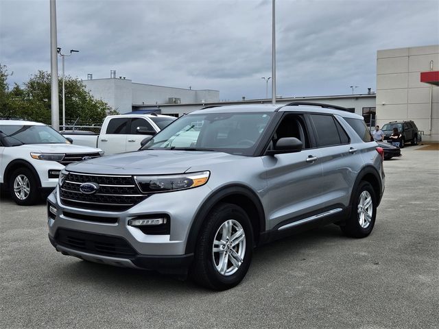 2023 Ford Explorer XLT