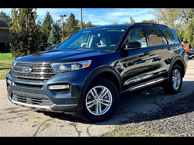 2023 Ford Explorer XLT