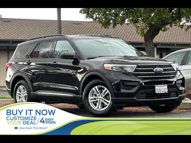 2023 Ford Explorer XLT