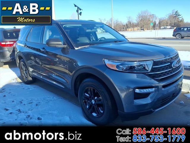 2023 Ford Explorer XLT
