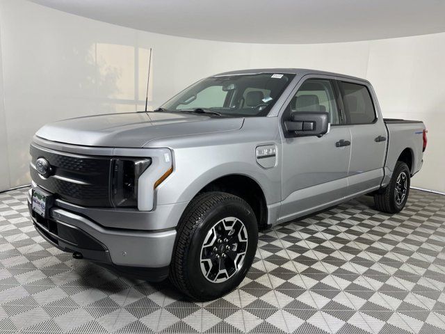 2023 Ford F-150 Lightning XLT