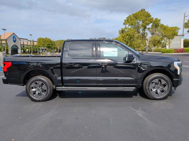 2023 Ford F-150 Lightning XLT