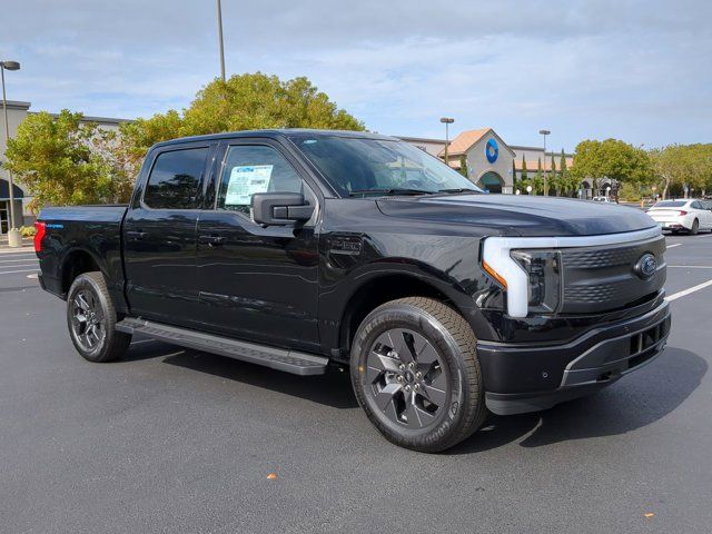 2023 Ford F-150 Lightning XLT