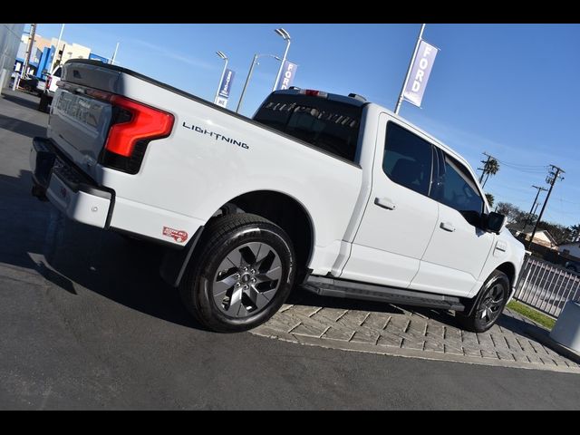 2023 Ford F-150 Lightning LARIAT