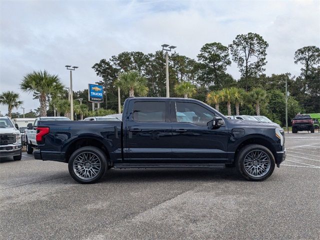 2023 Ford F-150 Lightning LARIAT