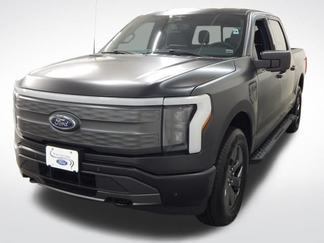 2023 Ford F-150 Lightning LARIAT