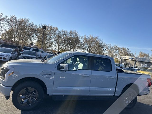 2023 Ford F-150 Lightning LARIAT