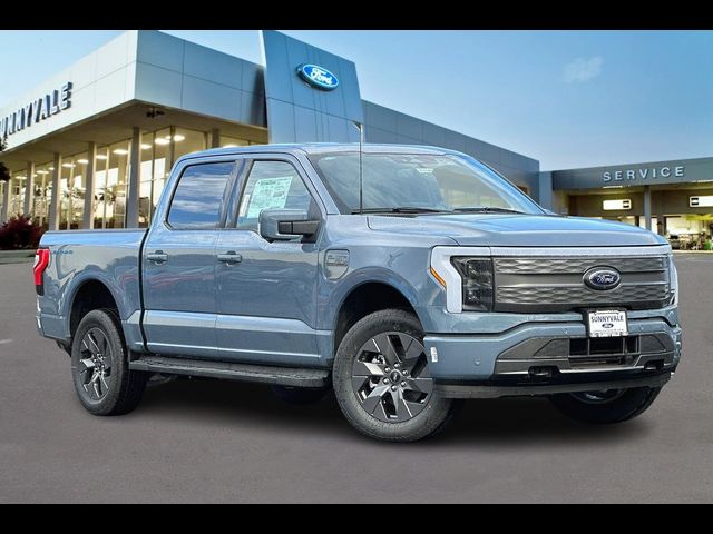 2023 Ford F-150 Lightning LARIAT