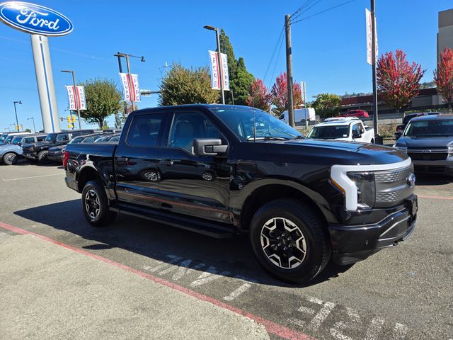 2023 Ford F-150 Lightning XLT