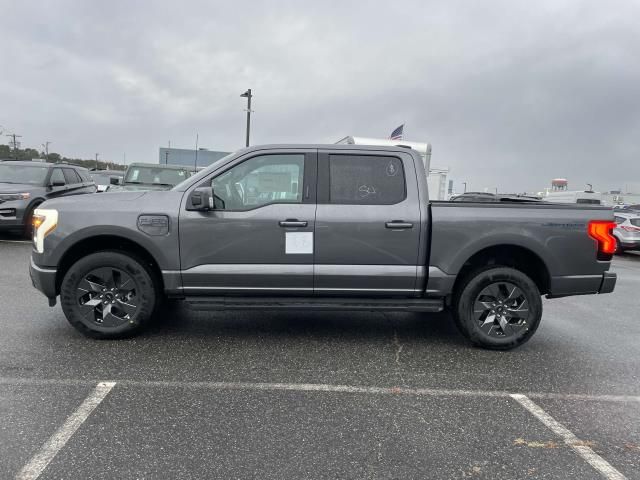 2023 Ford F-150 Lightning LARIAT