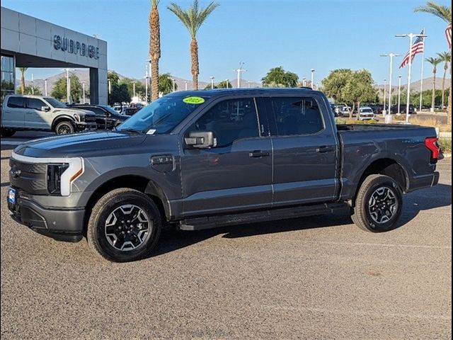 2023 Ford F-150 Lightning 