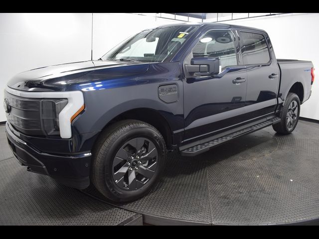 2023 Ford F-150 Lightning LARIAT