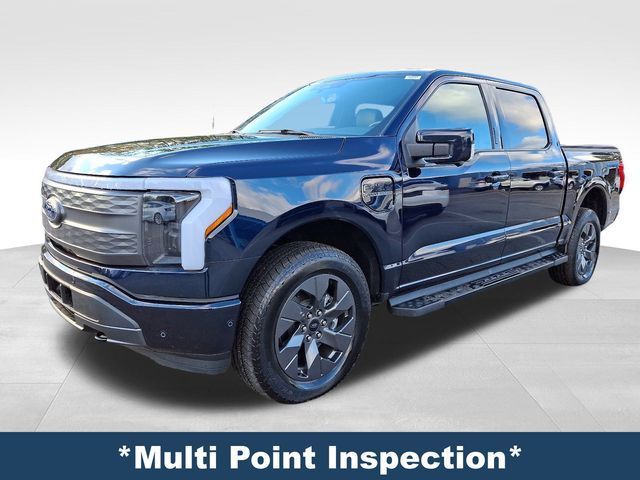 2023 Ford F-150 Lightning LARIAT