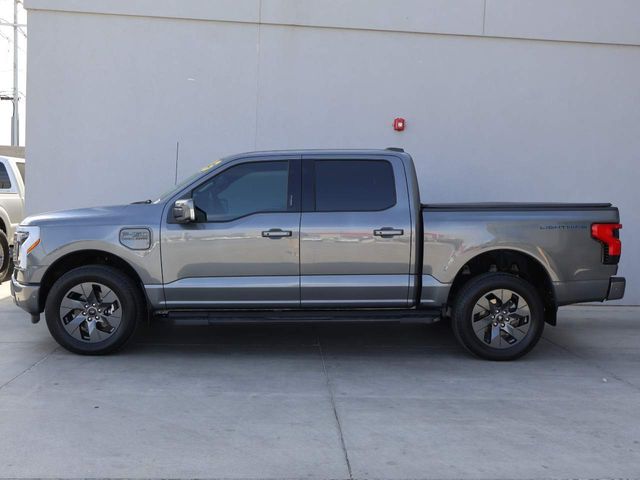 2023 Ford F-150 Lightning LARIAT