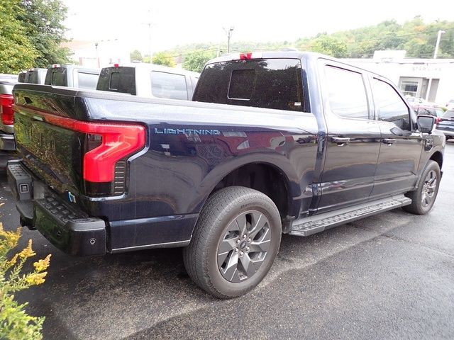 2023 Ford F-150 Lightning LARIAT