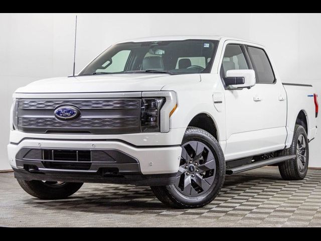 2023 Ford F-150 Lightning 