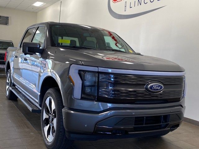 2023 Ford F-150 Lightning Platinum