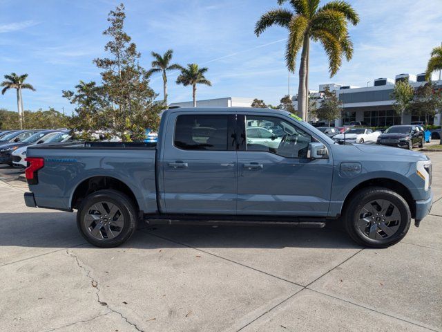 2023 Ford F-150 Lightning LARIAT