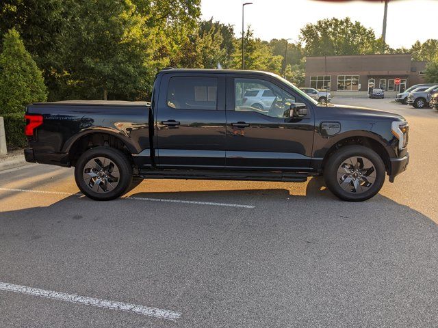 2023 Ford F-150 Lightning LARIAT