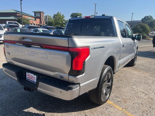 2023 Ford F-150 Lightning LARIAT