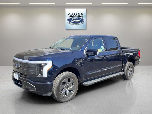 2023 Ford F-150 Lightning LARIAT