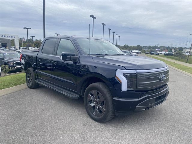 2023 Ford F-150 Lightning LARIAT