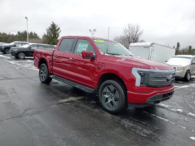 2023 Ford F-150 Lightning LARIAT